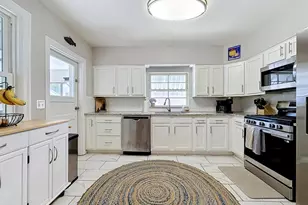 2615 Ridgewood Rd, Jacksonville, FL 32207 - Photo 10