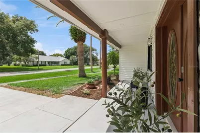 537 Pelican Bay Drive, Daytona Beach, FL 32119 - Photo 4