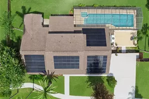 537 Pelican Bay Dr, Daytona Beach, FL 32119 - Photo 2