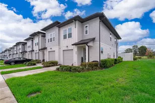 847 Longboat Dr, Davenport, FL 33896 - Photo 2