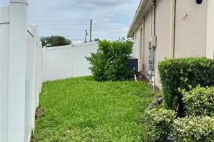 196 Tracy Ct E, Haines City, FL 33844 - Photo 2