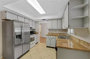 125 N Rhodes St, Mount Dora, FL 32757 - Photo 10
