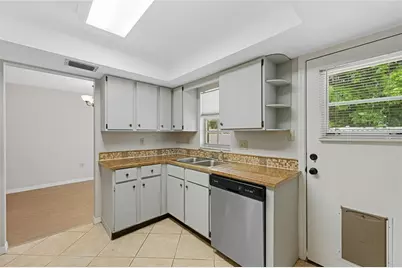 125 N Rhodes Street, Mount Dora, FL 32757 - Photo 30