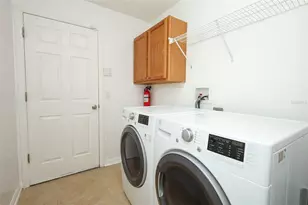 4715 Aguila Pl, Orlando, FL 32826 - Photo 32