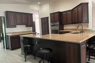 1858 N Prairie Dunes Ct, Oviedo, FL 32765 - Photo 4