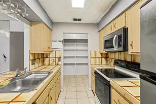 1916 SW 34th Ct, Ocala, FL 34474 - Photo 8
