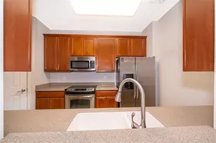 3338 Robert Trent Jones Dr, Orlando, FL 32835 - Photo 8