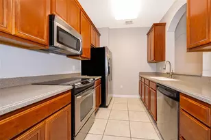 3338 Robert Trent Jones Dr, Orlando, FL 32835 - Photo 6