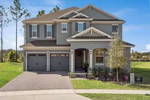 591 Via Bella Ct, Howey in the Hills, FL 34737 - Photo 2