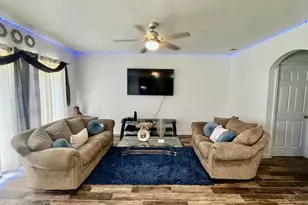 703 Robin Ct, Kissimmee, FL 34759 - Photo 12