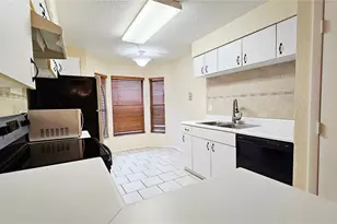 7813 Sugar Bend Dr, Orlando, FL 32819 - Photo 8