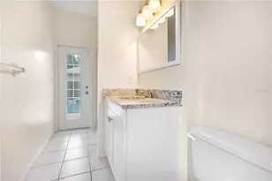 9303 Heritage Oak Ct, Tampa, FL 33647 - Photo 12