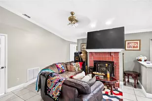 6616 Coral Cove Dr, Orlando, FL 32818 - Photo 8