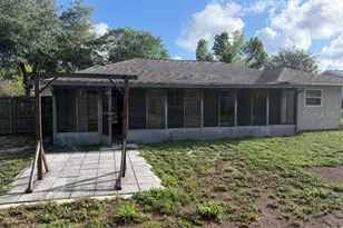 3260 Mary Ln, Mount Dora, FL 32757 - Photo 16