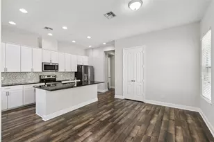 1016 Parma Cir, Lake Mary, FL 32746 - Photo 8