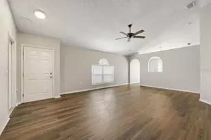 17037 Holmby Ct, Land O Lakes, FL 34638 - Photo 14