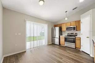 17037 Holmby Ct, Land O Lakes, FL 34638 - Photo 12