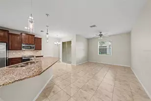 26929 Juniper Bay Dr, Wesley Chapel, FL 33544 - Photo 2