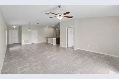 204 English Channel Place, Dover, FL 33527 - Photo 4