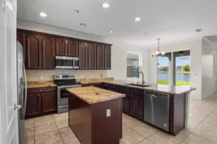 10550 Eastpark Woods Dr, Orlando, FL 32832 - Photo 8