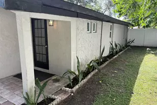 2415 Mayer St, Orlando, FL 32806 - Photo 4