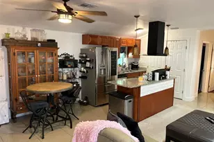2415 Mayer St, Orlando, FL 32806 - Photo 6