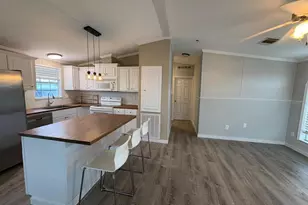 653 Los Altos, North Port, FL 34287 - Photo 6