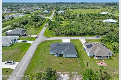 601 Yardley Street SW, Palm Bay, FL 32908 - Photo 34