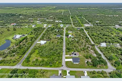 601 Yardley Street SW, Palm Bay, FL 32908 - Photo 30