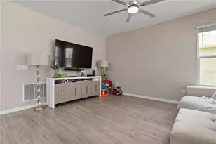 548 Shaelyn Pl, Deland, FL 32724 - Photo 8