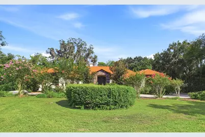 9813 Lake Georgia Drive, Orlando, FL 32817 - Photo 2