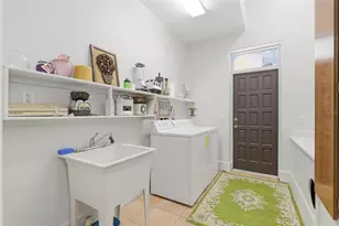 9813 Lake Georgia Dr, Orlando, FL 32817 - Photo 48