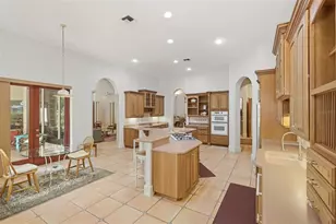 9813 Lake Georgia Dr, Orlando, FL 32817 - Photo 26