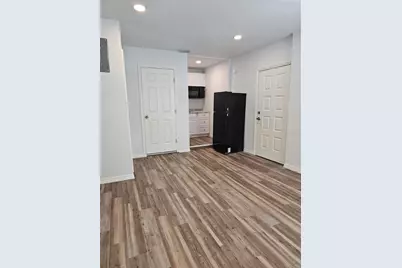 1216 Dickens Avenue, Orlando, FL 32809 - Photo 4