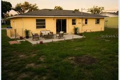 1051 Venetian Parkway, Venice, FL 34285 - Photo 24