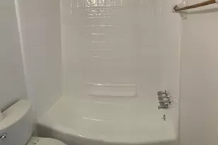 1051 Venetian Pkwy, Venice, FL 34285 - Photo 14