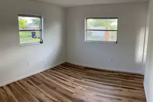 1051 Venetian Pkwy, Venice, FL 34285 - Photo 16