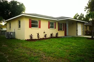 1051 Venetian Pkwy, Venice, FL 34285 - Photo 2