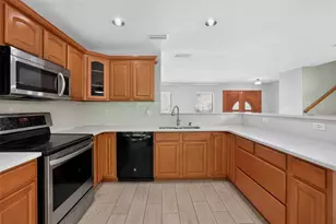 7001 Baywood Ct, Tampa, FL 33615 - Photo 16