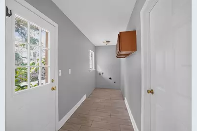 7001 Baywood Court, Tampa, FL 33615 - Photo 4