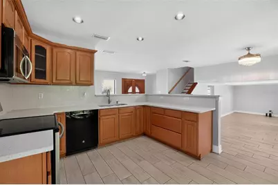 7001 Baywood Court, Tampa, FL 33615 - Photo 14