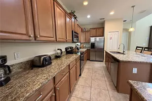 8954 Sugar Palm Rd, Kissimmee, FL 34747 - Photo 12