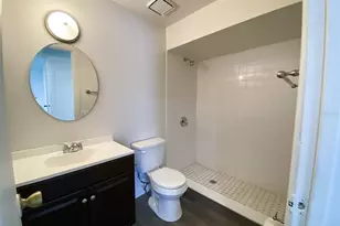 28046 Lois Dr, Tavares, FL 32778 - Photo 10