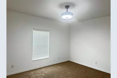477 Kestrel Drive, Groveland, FL 34736 - Photo 14