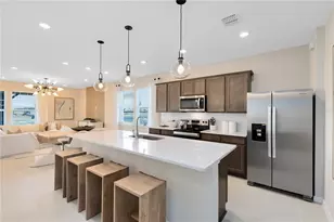10674 Evening Star St, Orlando, FL 32829 - Photo 4