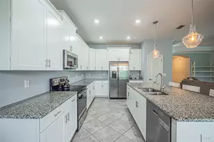 10174 Lovegrass Ln, Orlando, FL 32832 - Photo 12