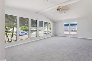 1787 W Schwartz Blvd, Lady Lake, FL 32159 - Photo 6