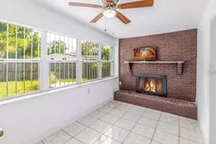 1625 Queensway Rd, Orlando, FL 32808 - Photo 6