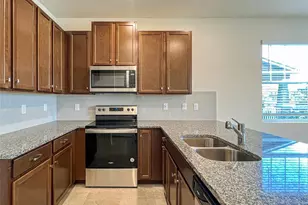 10227 Highline Crest St, Orlando, FL 32832 - Photo 16
