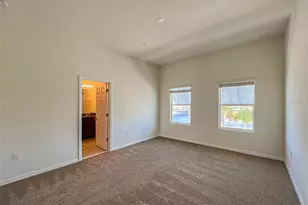 10227 Highline Crest St, Orlando, FL 32832 - Photo 4